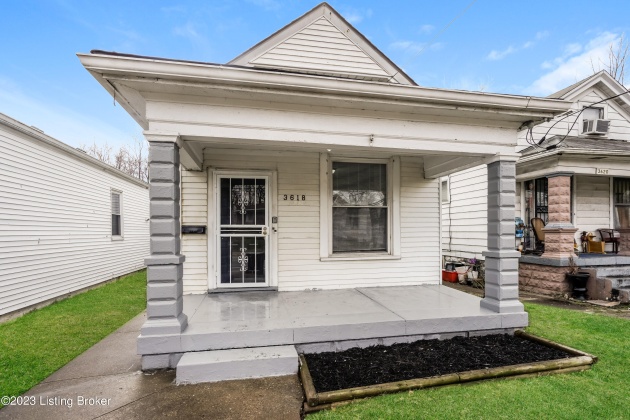 3618 Bank St, Louisville, Kentucky 40212, 2 Bedrooms Bedrooms, 4 Rooms Rooms,1 BathroomBathrooms,Rental,For Rent,Bank,1632211