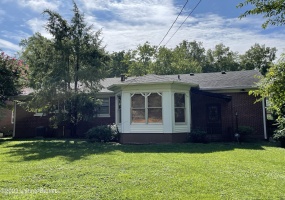 1613 Trevilian Way, Louisville, Kentucky 40205, 3 Bedrooms Bedrooms, 8 Rooms Rooms,2 BathroomsBathrooms,Rental,For Rent,Trevilian,1633281