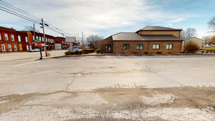 102 Broadway St, Cave City, Kentucky 42127, ,Rental,For Rent,Broadway,1633280