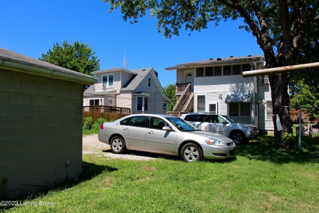 608 Eastern Pkwy, Louisville, Kentucky 40217, 3 Bedrooms Bedrooms, 5 Rooms Rooms,1 BathroomBathrooms,Rental,For Rent,Eastern,1633801