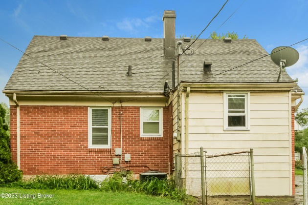 4213 Brookhaven Ave, Louisville, Kentucky 40220, 4 Bedrooms Bedrooms, 7 Rooms Rooms,1 BathroomBathrooms,Rental,For Rent,Brookhaven,1636643