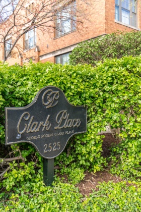 2525 George Rogers Clark Pl, Louisville, Kentucky 40206, 2 Bedrooms Bedrooms, 5 Rooms Rooms,2 BathroomsBathrooms,Rental,For Rent,George Rogers Clark,1640474