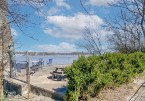 911 Riverside Dr, Louisville, Kentucky 40207, ,Land,For Sale,Riverside,1641074