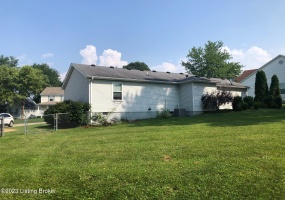 5312 Manor Ct, Crestwood, Kentucky 40014, 3 Bedrooms Bedrooms, 7 Rooms Rooms,2 BathroomsBathrooms,Rental,For Rent,Manor,1641722