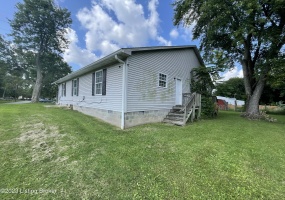 2803 Northwestern Pkwy, Louisville, Kentucky 40212, 3 Bedrooms Bedrooms, 5 Rooms Rooms,2 BathroomsBathrooms,Rental,For Rent,Northwestern,1643027