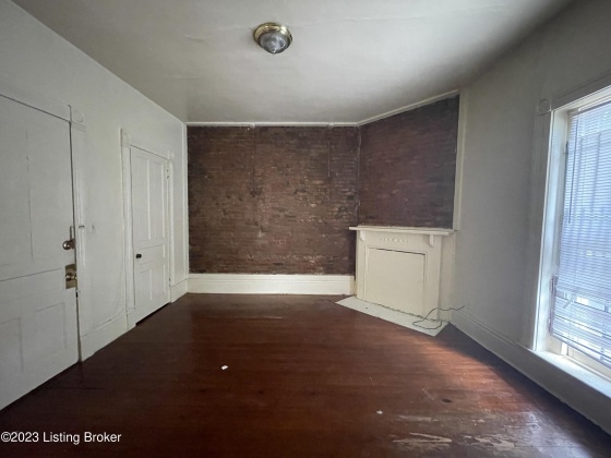 1503 4th St, Louisville, Kentucky 40208, 1 Bedroom Bedrooms, 3 Rooms Rooms,1 BathroomBathrooms,Rental,For Rent,4th,1643614