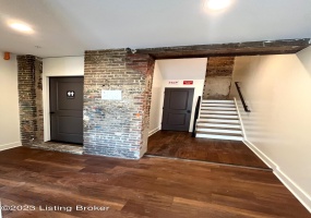 935 Franklin St, Louisville, Kentucky 40206, 1 Bedroom Bedrooms, 3 Rooms Rooms,1 BathroomBathrooms,Rental,For Rent,Franklin,1643772