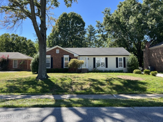 808 Moser Rd, Louisville, Kentucky 40223, 3 Bedrooms Bedrooms, 6 Rooms Rooms,2 BathroomsBathrooms,Rental,For Rent,Moser,1644051