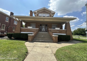 4034 Preston Hwy, Louisville, Kentucky 40213, 6 Bedrooms Bedrooms, 11 Rooms Rooms,3 BathroomsBathrooms,Rental,For Rent,Preston,1645037