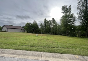 9813 Sunnys Halo Ct, Louisville, Kentucky 40214, ,Land,For Sale,Sunnys Halo,1645232