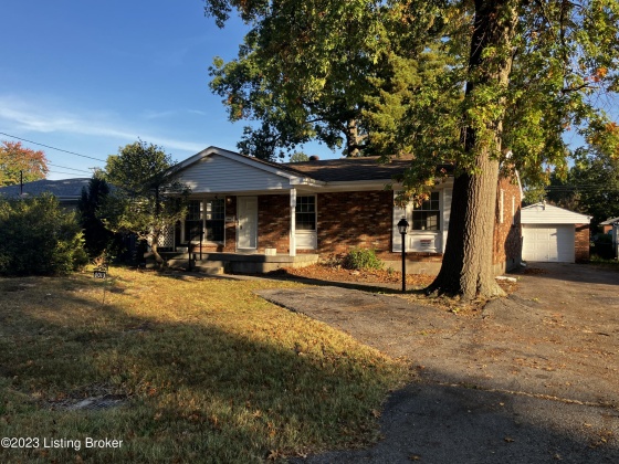 4013 Retreat Rd, Louisville, Kentucky 40219, 3 Bedrooms Bedrooms, 5 Rooms Rooms,2 BathroomsBathrooms,Rental,For Rent,Retreat,1646994