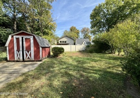 313 Iola Rd, Louisville, Kentucky 40207, 3 Bedrooms Bedrooms, 6 Rooms Rooms,1 BathroomBathrooms,Rental,For Rent,Iola,1647880