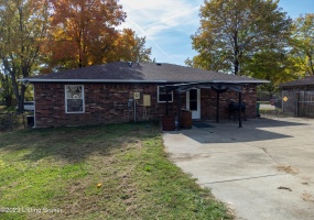 10904 Marbado Ct, Louisville, Kentucky 40229, 3 Bedrooms Bedrooms, 5 Rooms Rooms,2 BathroomsBathrooms,Rental,For Rent,Marbado,1647998