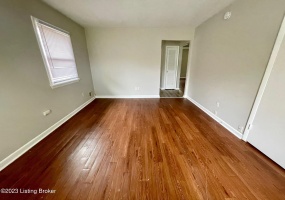 4112 La Salle Ave, Louisville, Kentucky 40215, 2 Bedrooms Bedrooms, 6 Rooms Rooms,1 BathroomBathrooms,Rental,For Rent,La Salle,1648521