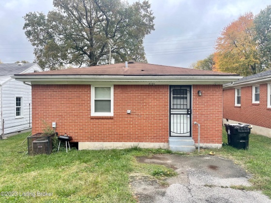 4112 La Salle Ave, Louisville, Kentucky 40215, 2 Bedrooms Bedrooms, 6 Rooms Rooms,1 BathroomBathrooms,Rental,For Rent,La Salle,1648521