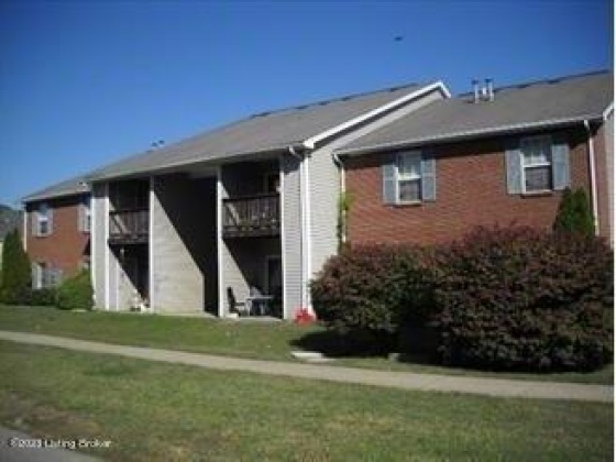 4103 Blue Lick Ct, Louisville, Kentucky 40229, 2 Bedrooms Bedrooms, 4 Rooms Rooms,1 BathroomBathrooms,Rental,For Rent,Blue Lick,1648720