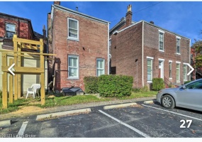 122 Oak St, Louisville, Kentucky 40203, 2 Bedrooms Bedrooms, 5 Rooms Rooms,1 BathroomBathrooms,Rental,For Rent,Oak,1648948