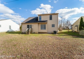 6624 Brook Bend Way, Louisville, Kentucky 40229, 4 Bedrooms Bedrooms, 6 Rooms Rooms,2 BathroomsBathrooms,Rental,For Rent,Brook Bend,1649002