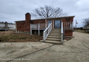 4508 Gaudet Rd, Louisville, Kentucky 40299, 4 Bedrooms Bedrooms, 9 Rooms Rooms,3 BathroomsBathrooms,Rental,For Rent,Gaudet,1649284