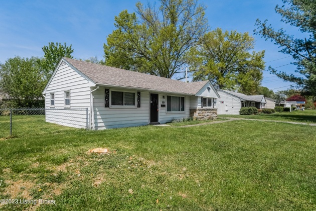 9408 Ponder Ln, Louisville, Kentucky 40272, 3 Bedrooms Bedrooms, 6 Rooms Rooms,2 BathroomsBathrooms,Rental,For Rent,Ponder,1649369