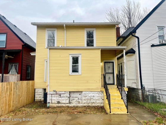 628 38th St, Louisville, Kentucky 40211, 3 Bedrooms Bedrooms, 7 Rooms Rooms,1 BathroomBathrooms,Rental,For Rent,38th,1650885