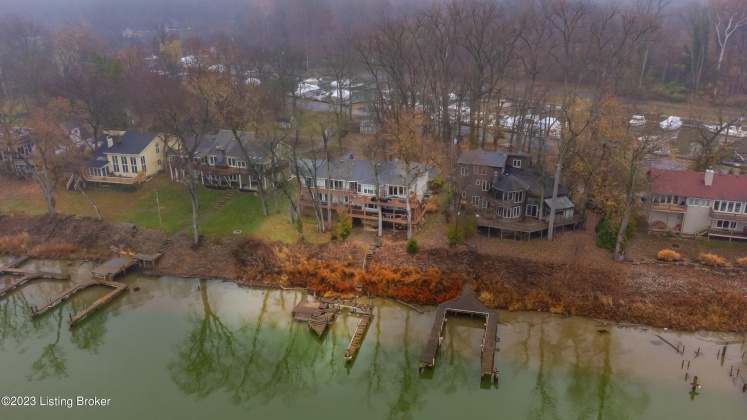 3102 Belknap Beach Rd, Prospect, Kentucky 40059, 5 Bedrooms Bedrooms, 18 Rooms Rooms,4 BathroomsBathrooms,Rental,For Rent,Belknap Beach,1650919