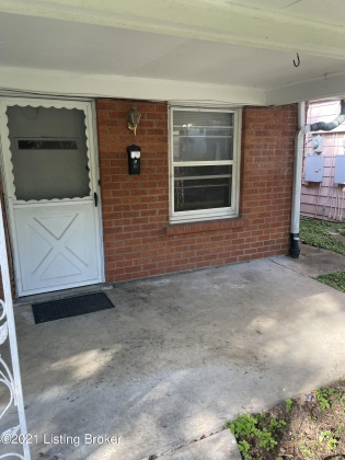 322 Bayly Ave, Louisville, Kentucky 40206, 1 Bedroom Bedrooms, 4 Rooms Rooms,1 BathroomBathrooms,Rental,For Rent,Bayly,1651275