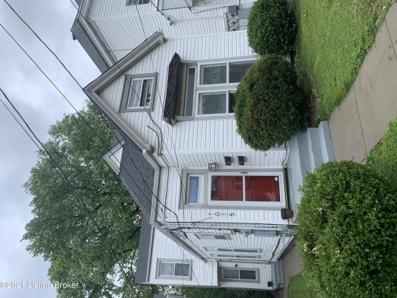 1015 Breckinridge St, Louisville, Kentucky 40204, 1 Bedroom Bedrooms, 4 Rooms Rooms,1 BathroomBathrooms,Rental,For Rent,Breckinridge,1651473