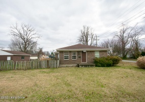 1306 Farmdale Ave, Louisville, Kentucky 40213, 3 Bedrooms Bedrooms, 8 Rooms Rooms,2 BathroomsBathrooms,Rental,For Rent,Farmdale,1651914