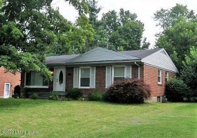 3823 Manner Dale Dr, Louisville, Kentucky 40220, 3 Bedrooms Bedrooms, 7 Rooms Rooms,1 BathroomBathrooms,Rental,For Rent,Manner Dale,1652193