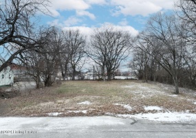 1805 Neville Dr, Louisville, Kentucky 40216, ,Land,For Sale,Neville,1653042