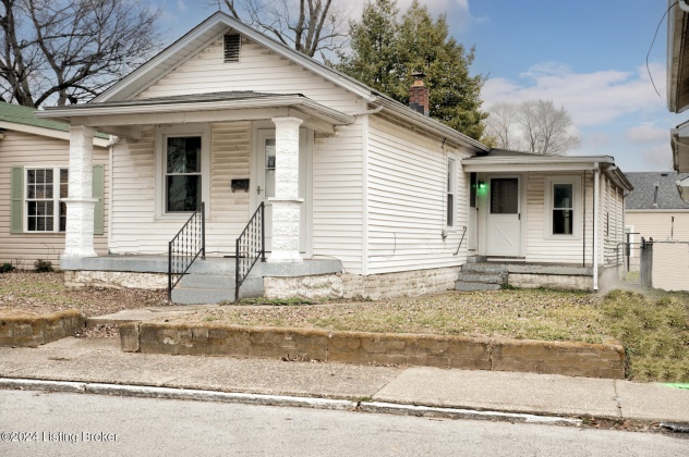 2123 Bradley Ave, Louisville, Kentucky 40217, 2 Bedrooms Bedrooms, 5 Rooms Rooms,1 BathroomBathrooms,Rental,For Rent,Bradley,1654104