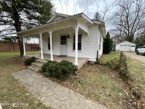 6900 Beech Ave, Prospect, Kentucky 40059, 2 Bedrooms Bedrooms, 7 Rooms Rooms,2 BathroomsBathrooms,Rental,For Rent,Beech,1654214